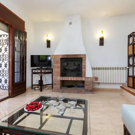 Avellaner By Interhome Miami Playa